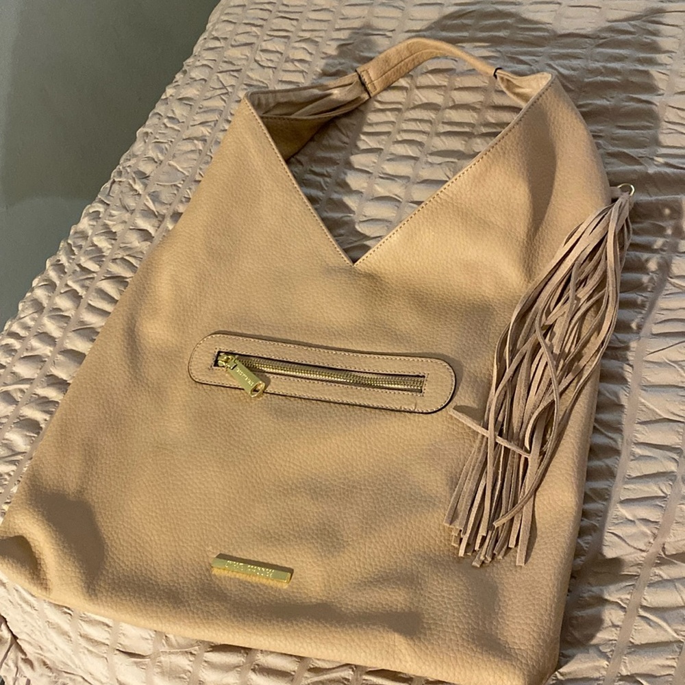 NWOT Leather Steve Madden Purse with Fringe Detail